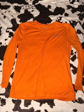 Nike Dri-FIT Long Sleeve Tee – Orange | Size XL
